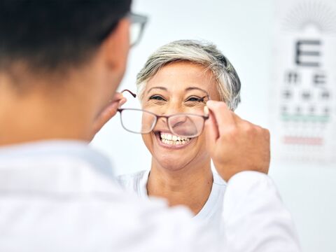 Lentes Varilux Estabilidade e Visão Nítida para um Mundo em Movimento